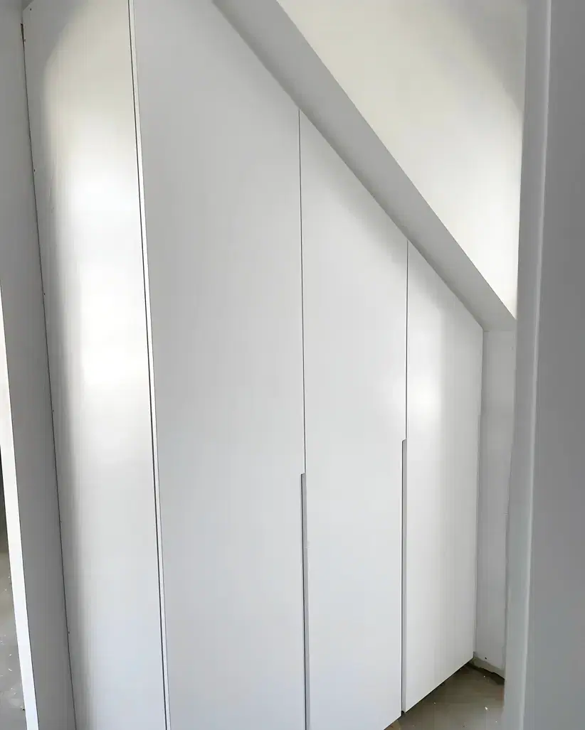 Polyurethane J Pull Sloping Ceiling Polyurethane J Pull Sloping Ceiling